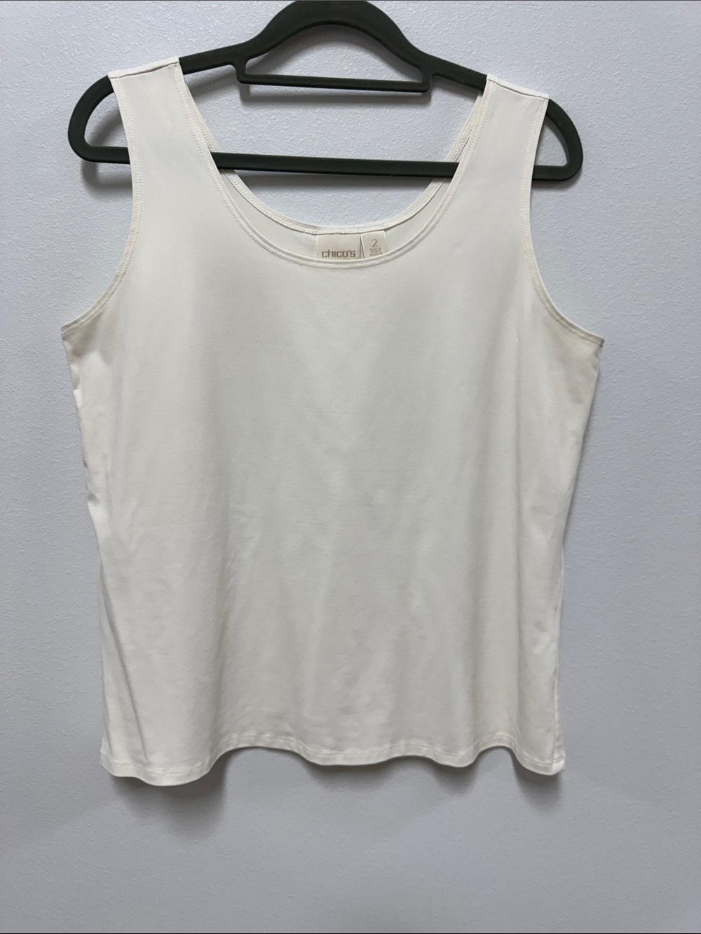 Chico's Ivory Scoop Neck Tank Top